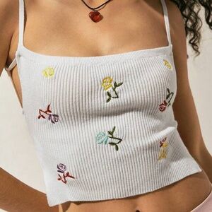 Embroidered Floral Ribbed Crop Top